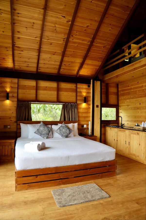 Riverbank Resort กัมโปลา ภายนอก รูปภาพ