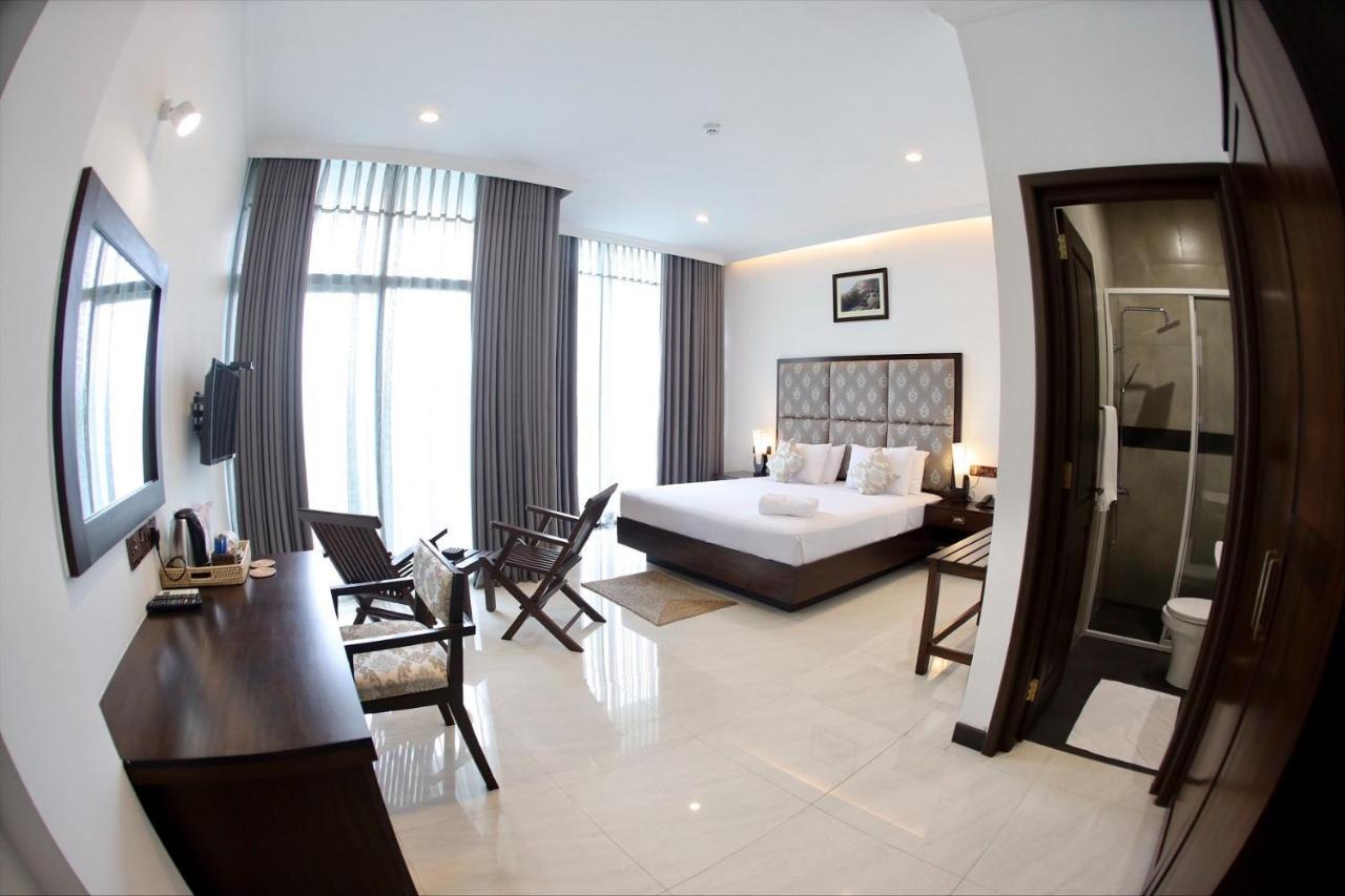 Riverbank Resort กัมโปลา ภายนอก รูปภาพ