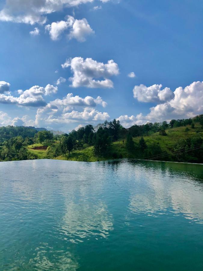 Riverbank Resort กัมโปลา ภายนอก รูปภาพ