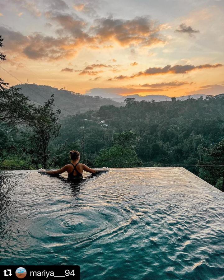 Riverbank Resort กัมโปลา ภายนอก รูปภาพ
